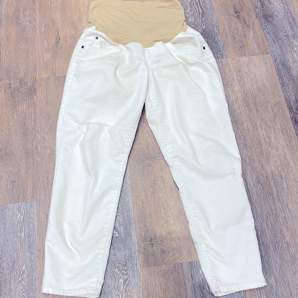 Maternity A-glow white crop pants